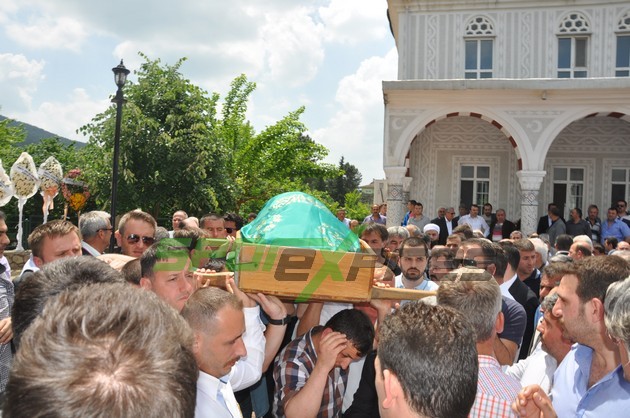 Hüseyin Kama gözyaşlarıyla toprağa verildi