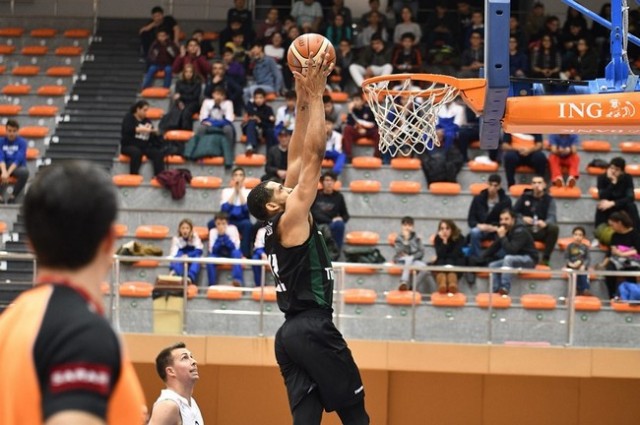 İstanbul Büyükşehir-Sakarya Büyükşehir Basket : 58-69