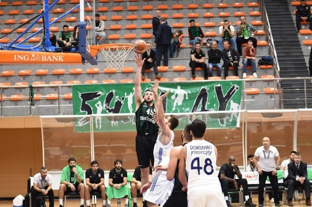 İstanbul Büyükşehir-Sakarya Büyükşehir Basket : 58-69