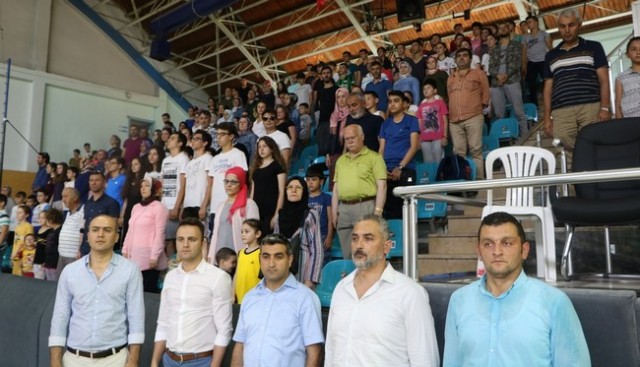 Sakarya İl Spor Merkezi açıldı