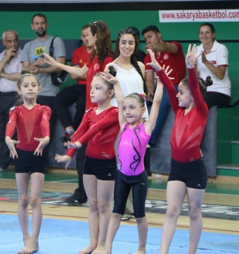 Sakarya İl Spor Merkezi açıldı