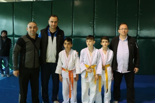 Judo Müsabakaları Nefes Kesti