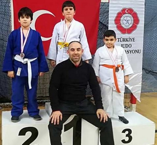 Judocularımız Zonguldak'tan mutlu döndü