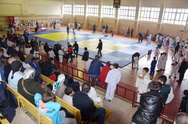 Judoda İller arası turnuva heyacanı yaşandı