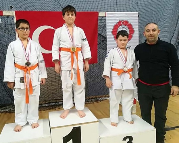 Judocularımız Zonguldak'tan mutlu döndü