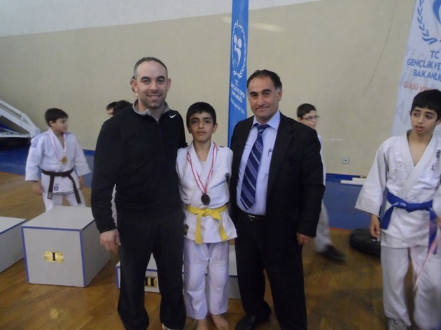 Judo’da bayanlar terfi etti!