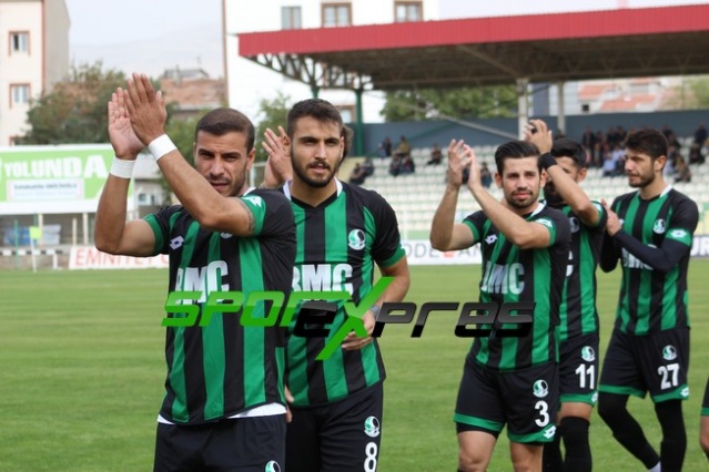 Kırşehir Belediyespor-Sakaryaspor maçı fotoğrafları