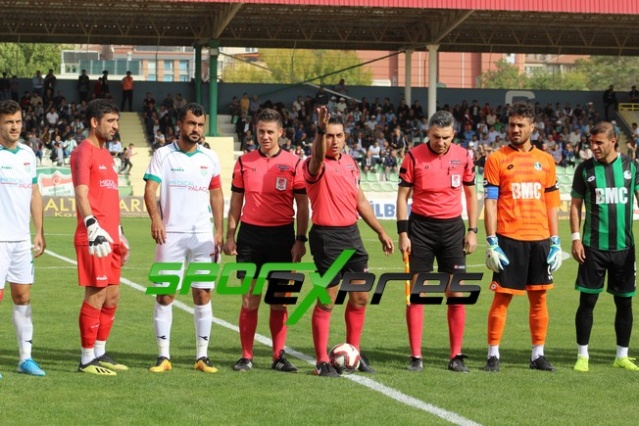 Kırşehir Belediyespor-Sakaryaspor maçı fotoğrafları