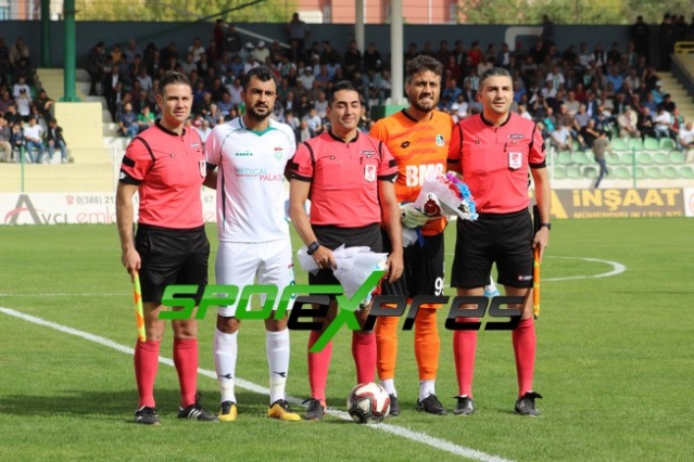 Kırşehir Belediyespor-Sakaryaspor maçı fotoğrafları