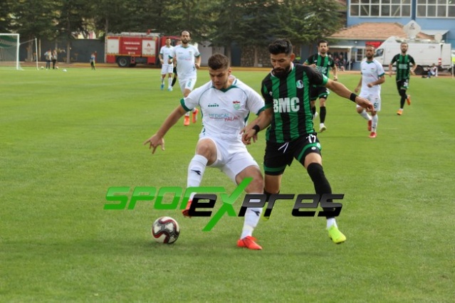 Kırşehir Belediyespor-Sakaryaspor maçı fotoğrafları