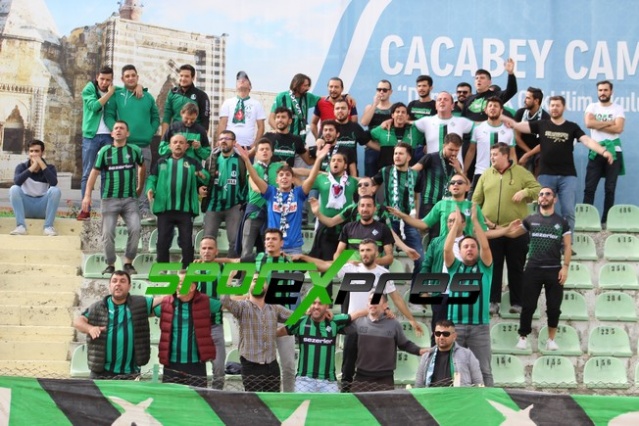 Kırşehir Belediyespor-Sakaryaspor maçı fotoğrafları