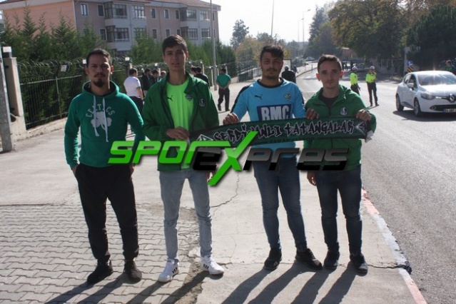 Karabükspor-Sakaryaspor maçı fotoğrafları