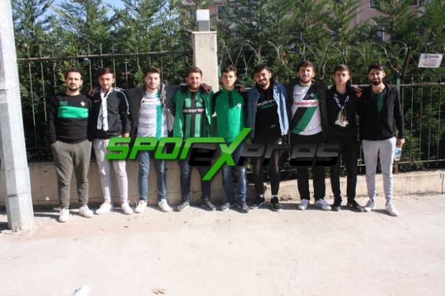 Karabükspor-Sakaryaspor maçı fotoğrafları