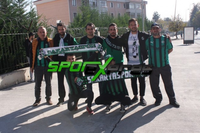 Karabükspor-Sakaryaspor maçı fotoğrafları