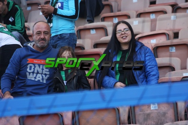 Karabükspor-Sakaryaspor maçı fotoğrafları
