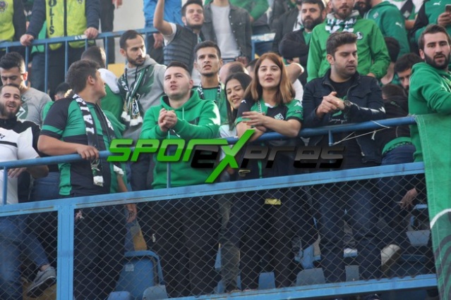 Karabükspor-Sakaryaspor maçı fotoğrafları