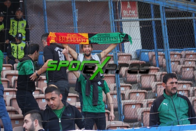 Karabükspor-Sakaryaspor maçı fotoğrafları