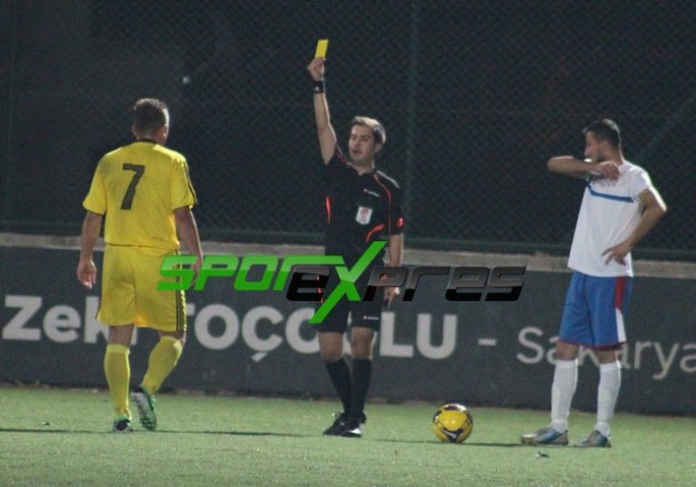 Sarıcalarspor- Karapürçekspor:1-3