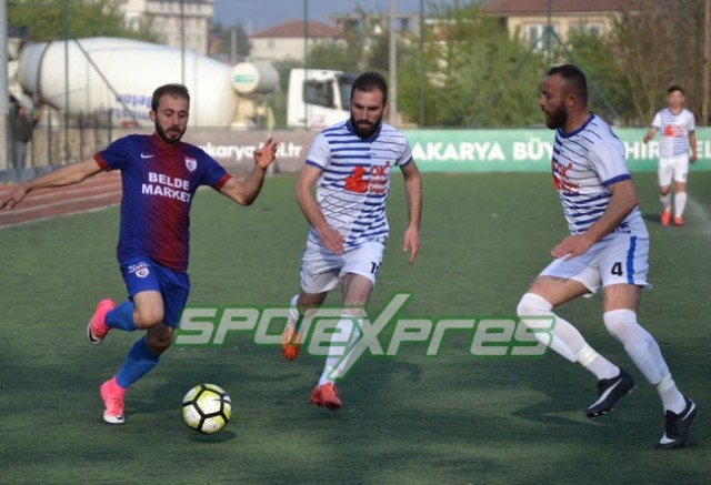 Karapürçek şampiyonluk yarışına devam dedi