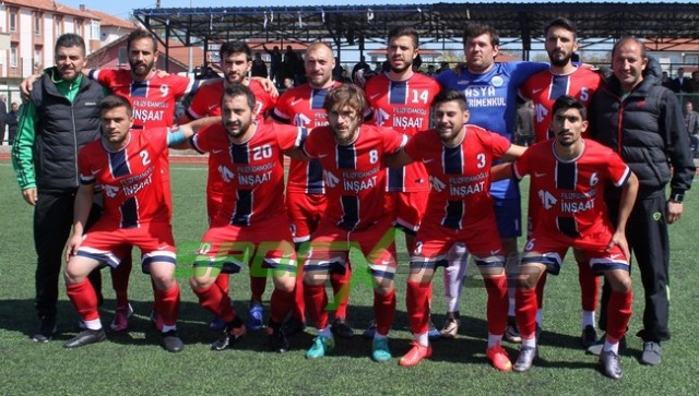 Karasu Derbisi Karasuspor'un 1-0