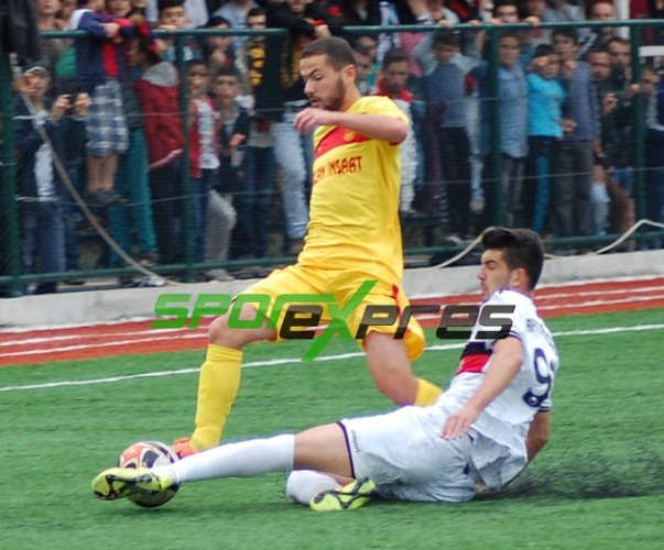 Karasuspor - Arifiye Kalaycıspor :2-0