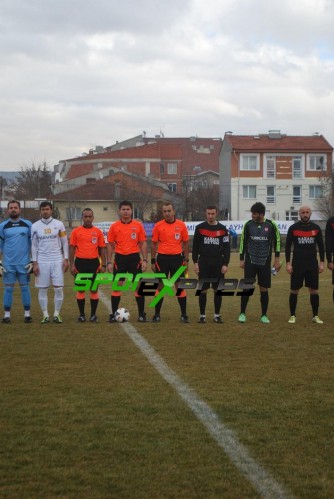 Eskişehir Demirspor-Karasuspor: 1-1