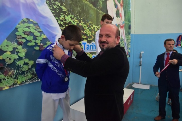Karasu'da Karate Şöleni