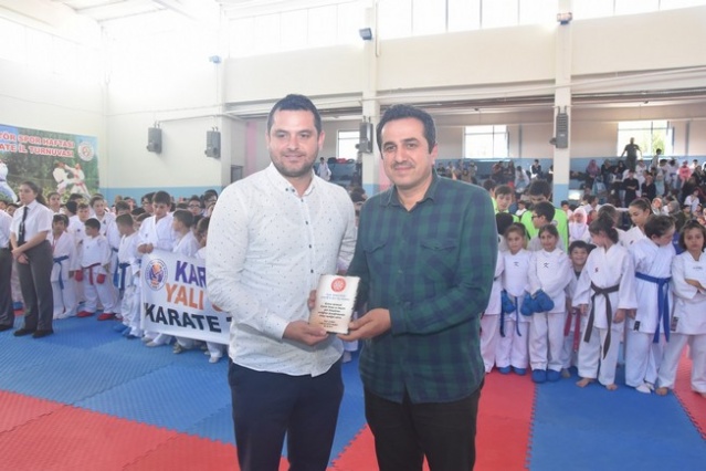 Karasu'da Karate Şöleni