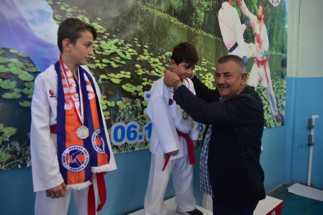 Karasu'da Karate Şöleni