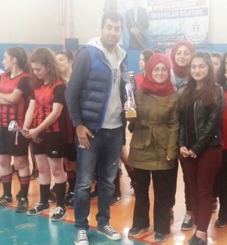 Karasu'da okul sporları finalleri sona erdi