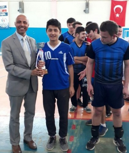 Karasu'da okul sporları finalleri sona erdi