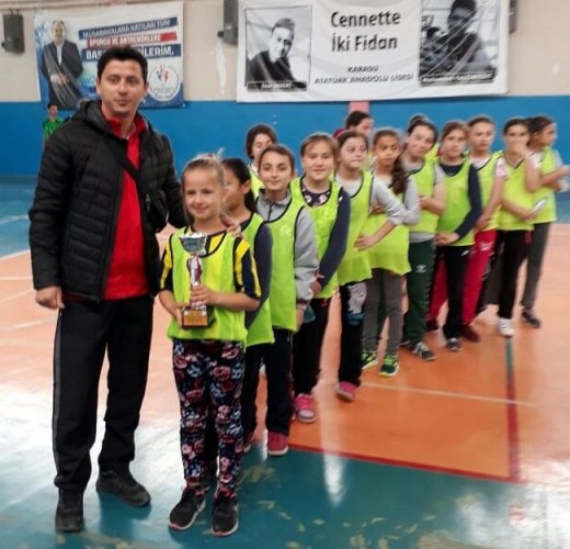 Karasu'da okul sporları finalleri sona erdi