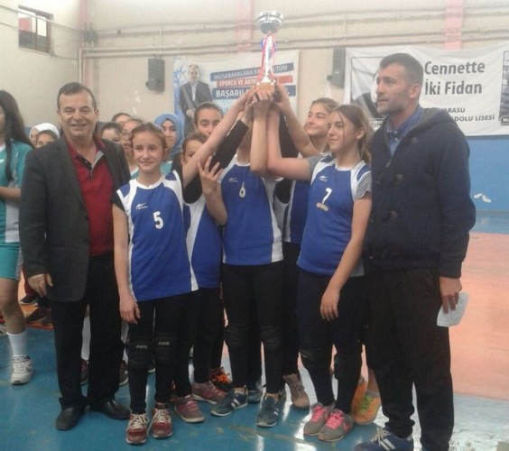 Karasu'da okul sporları finalleri sona erdi