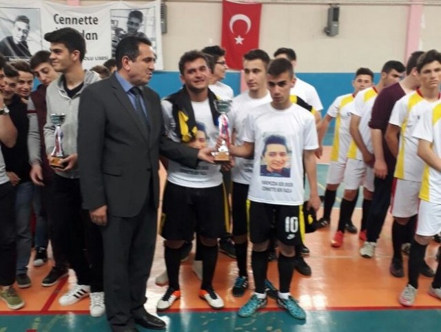 Karasu'da okul sporları finalleri sona erdi