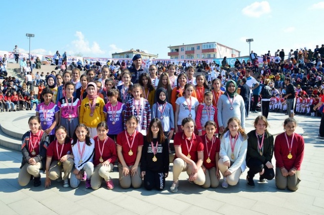 Karasu'da Spor Şöleni Coşkusu