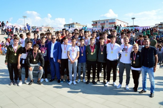 Karasu'da Spor Şöleni Coşkusu
