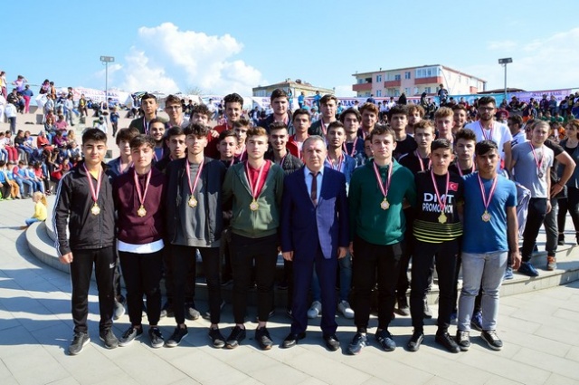 Karasu'da Spor Şöleni Coşkusu