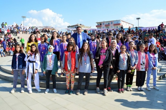Karasu'da Spor Şöleni Coşkusu