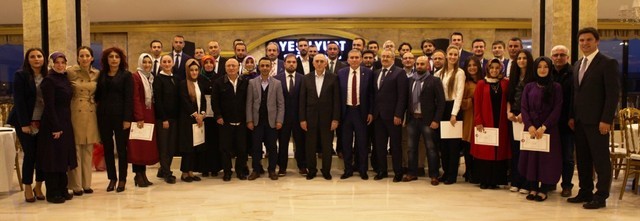 Karatede Altın Gece
