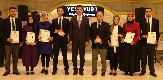 Karatede Altın Gece