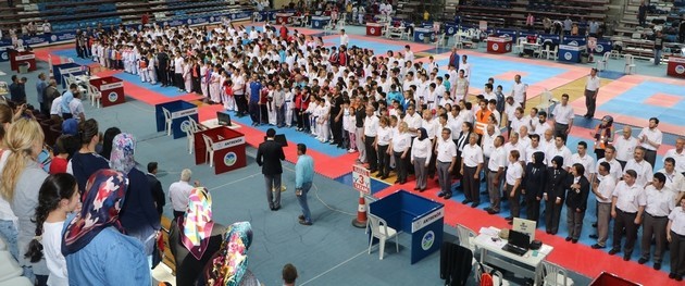 Karate Lig Finali Sakarya'da yapıldı
