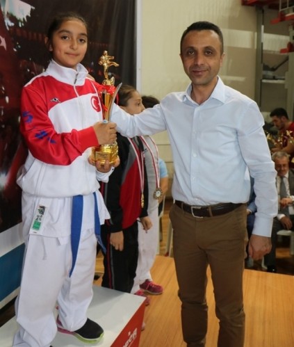 Karate Lig Finali Sakarya'da yapıldı