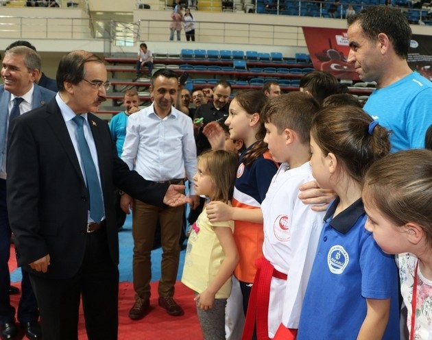 Karate Lig Finali Sakarya'da yapıldı