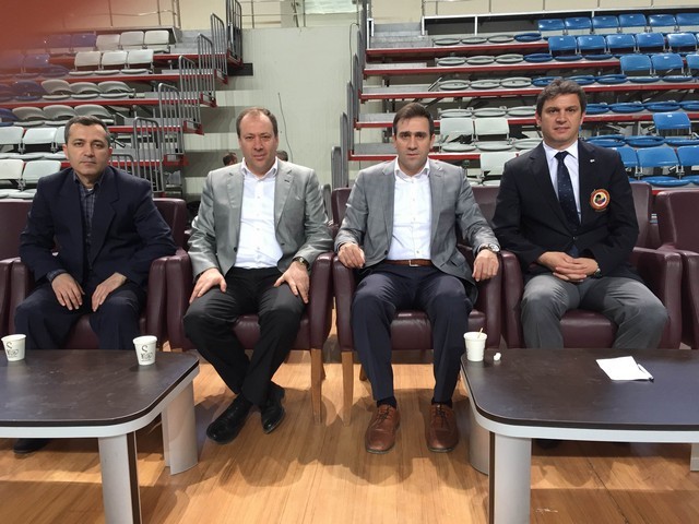 Geyve ilçesi Karate takımlarından 32 Madalya..