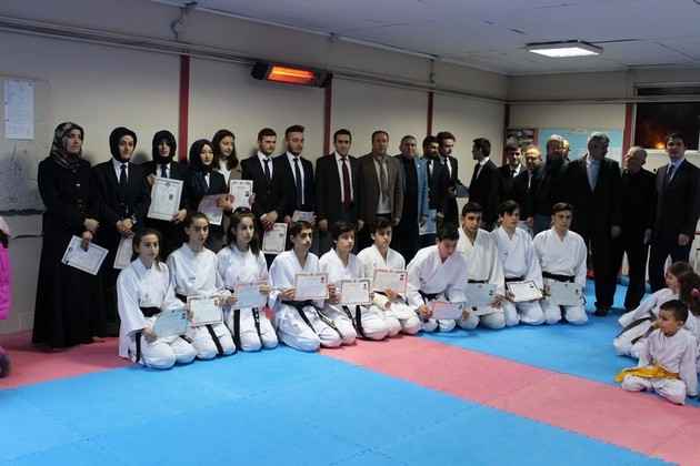 Geyve’de Karate töreni, Şölene dönüştü