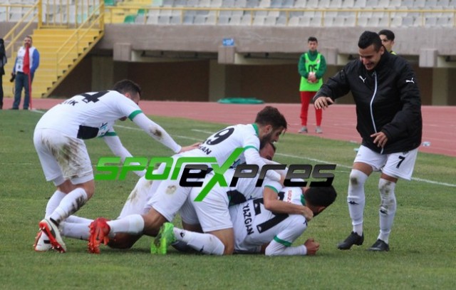 KARŞIYAKA-SAKARYASPOR: 0-1