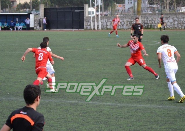 Kazımiyespor -Ç.Bekirpaşaspor:4- 2