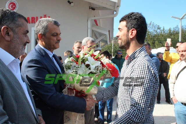 Kenan Sofuoğlu mehter takımı ile karşılandı