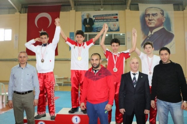 Yıldız Kickboks Şampiyonası Sona erdi.