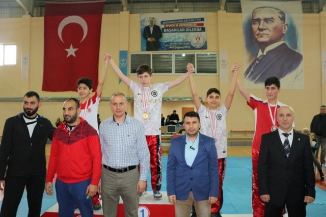 Yıldız Kickboks Şampiyonası Sona erdi.